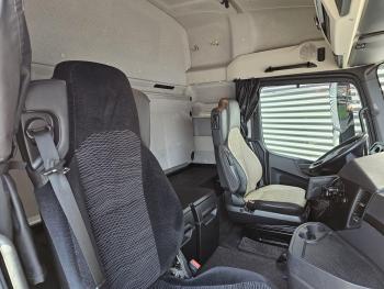 Mercedes-Benz Arocs 2658 6x4 / HMF 40 t/m - 21.3 mtr / WINCH